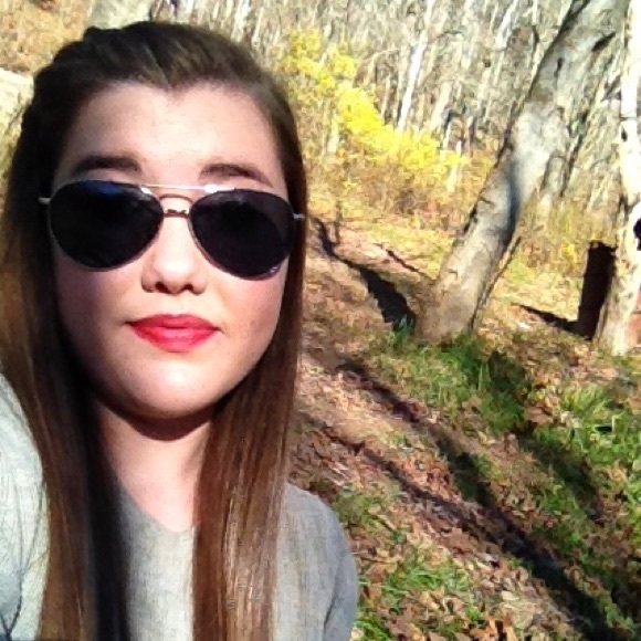 Meet your Posher, Jordan - Picture 1 of 1